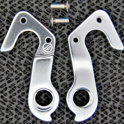 GT DERAILLEUR HANGERS