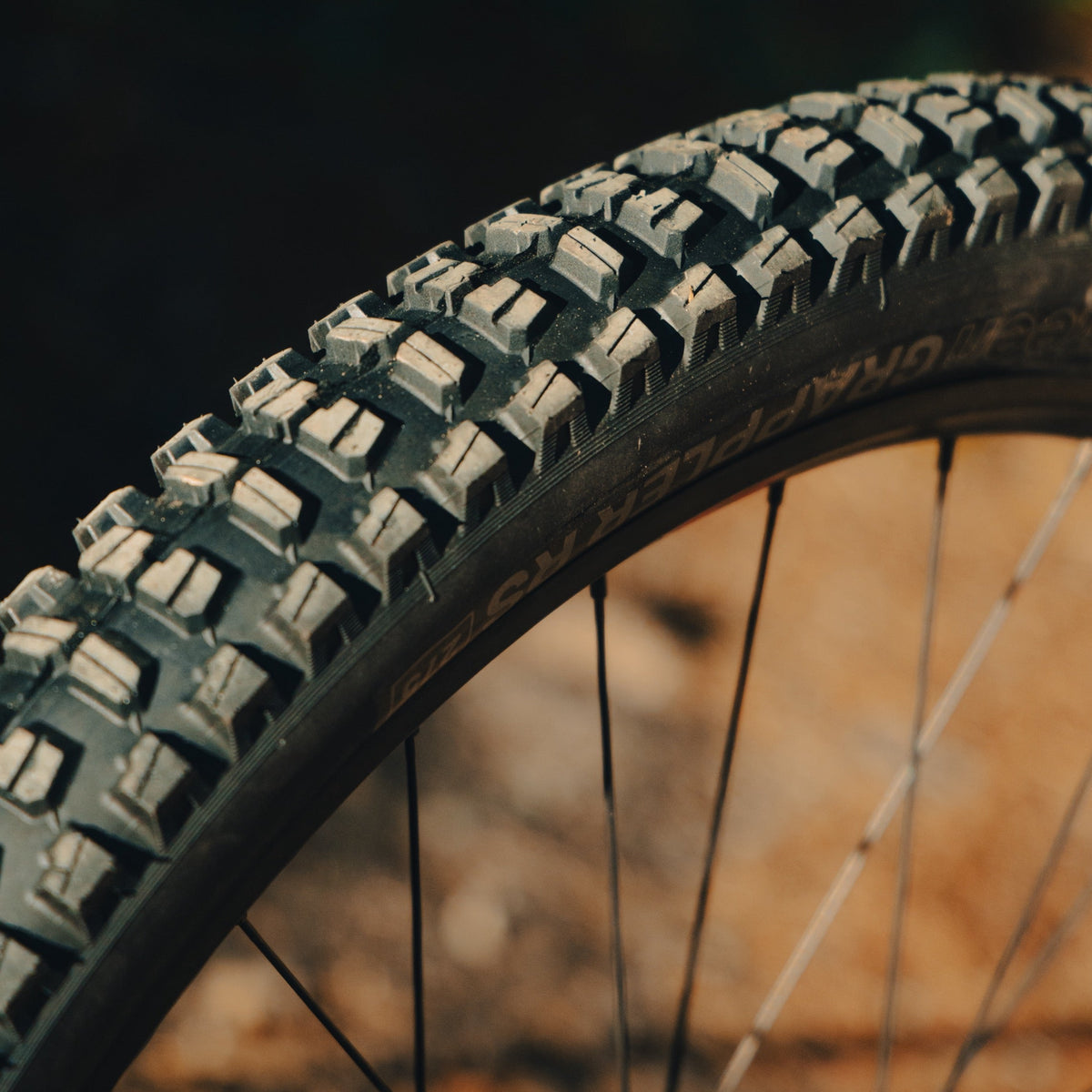 e*thirteen Grappler RS Tire 27.5 x 2.4 - Radial Casing (Mopo Compound)